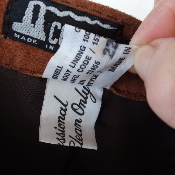 Vintage Chestnut Suede Skirt - Picture 4 of 7